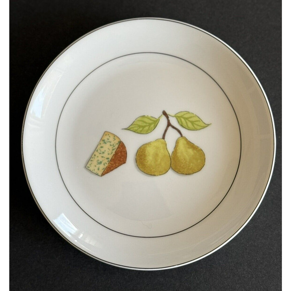 Crate & Barrel NANCY GREEN Fruit Fromage Appetizer Cheese Plates 6 1/2" Set of 6 - Picture 2 of 16